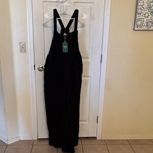 HALARA Black Textured Overalls